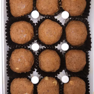 Besan Laddu