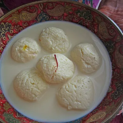 Kesar Rasmalai
