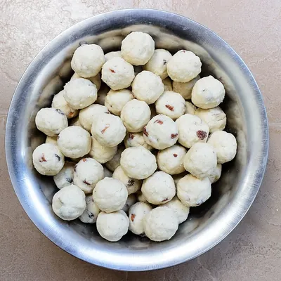 Rava Laddu